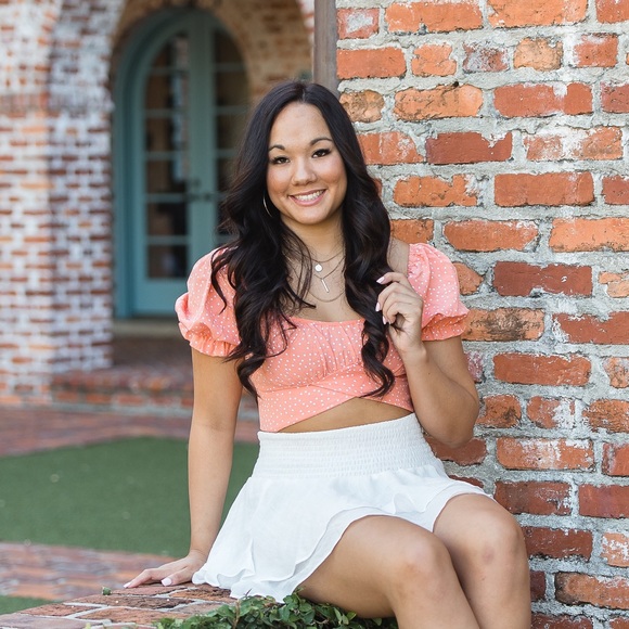 Meet your Posher, Lisa - Picture 1 of 1